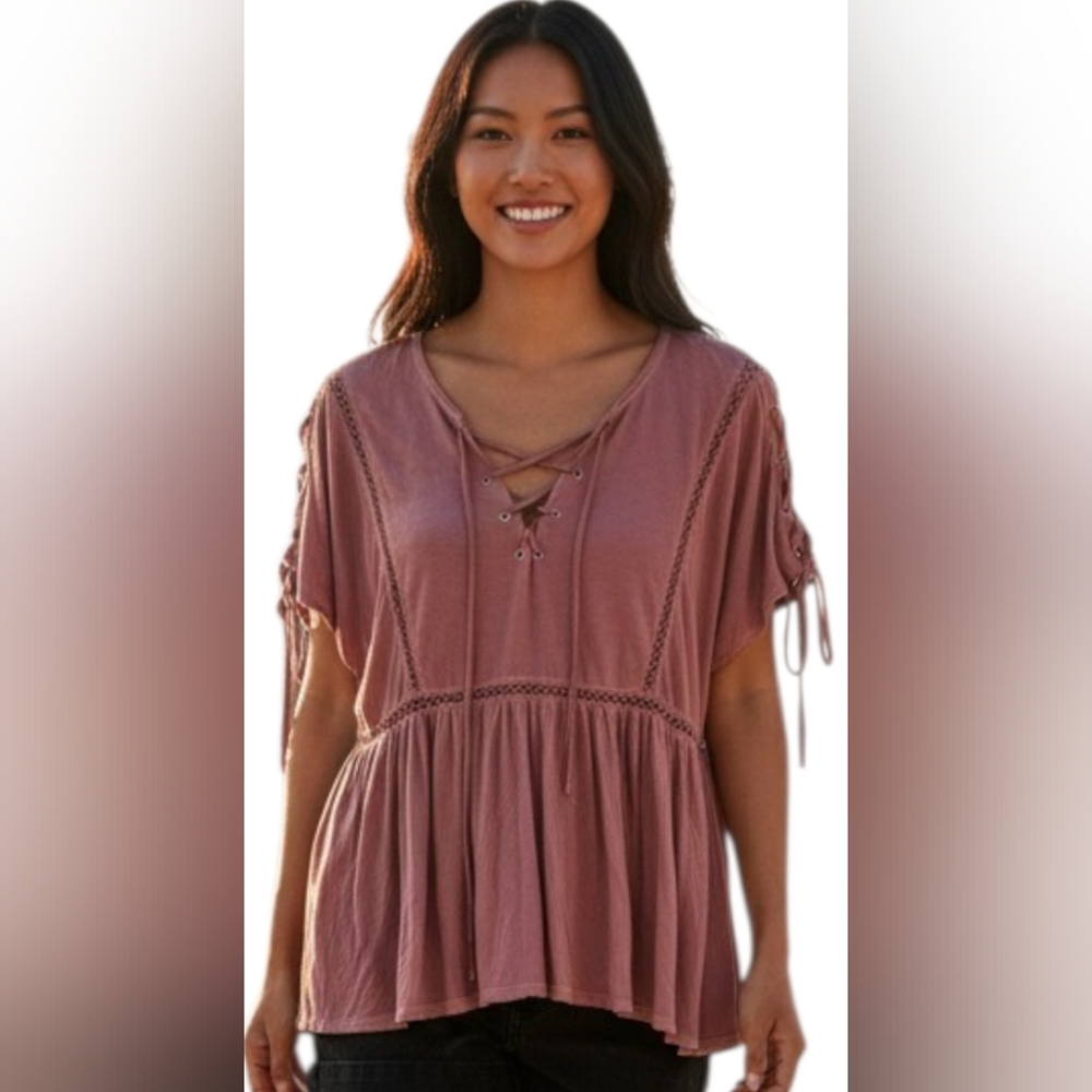 NEW POL Flowy Soft Laces Tunic